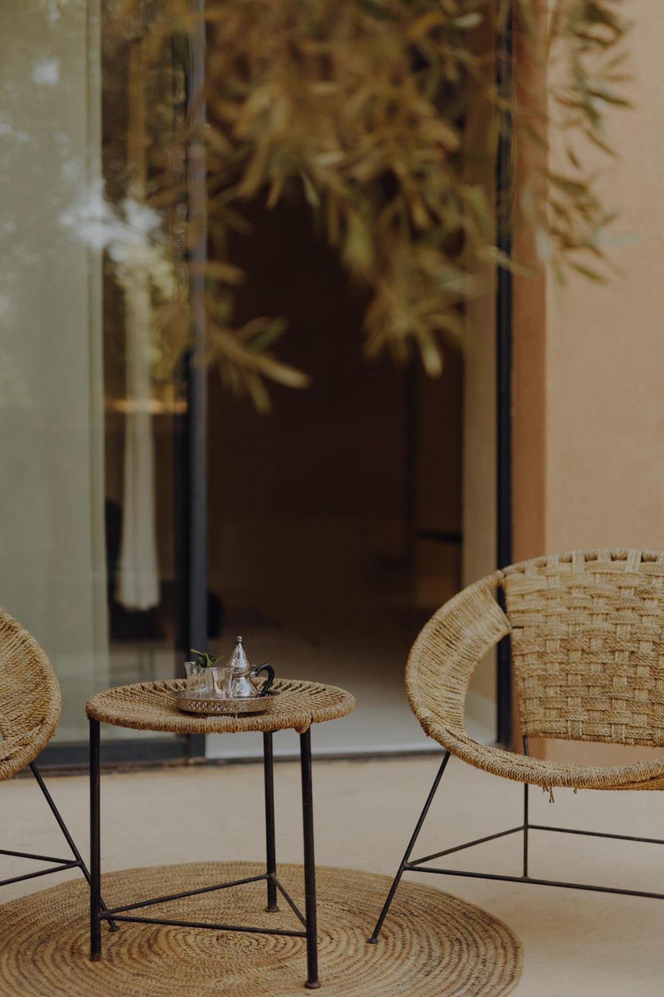 Les Roses By La Siredrah Hotell Ait Bou Zguia Eksteriør bilde