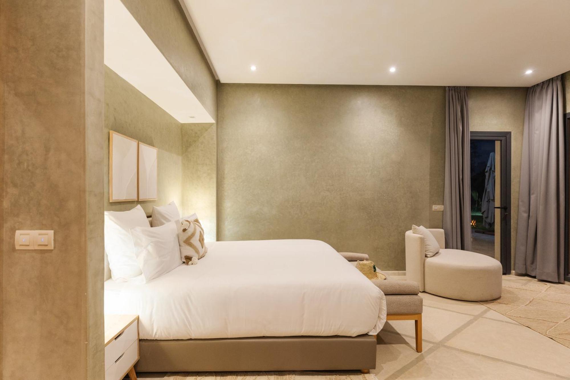 Les Roses By La Siredrah Hotell Ait Bou Zguia Eksteriør bilde