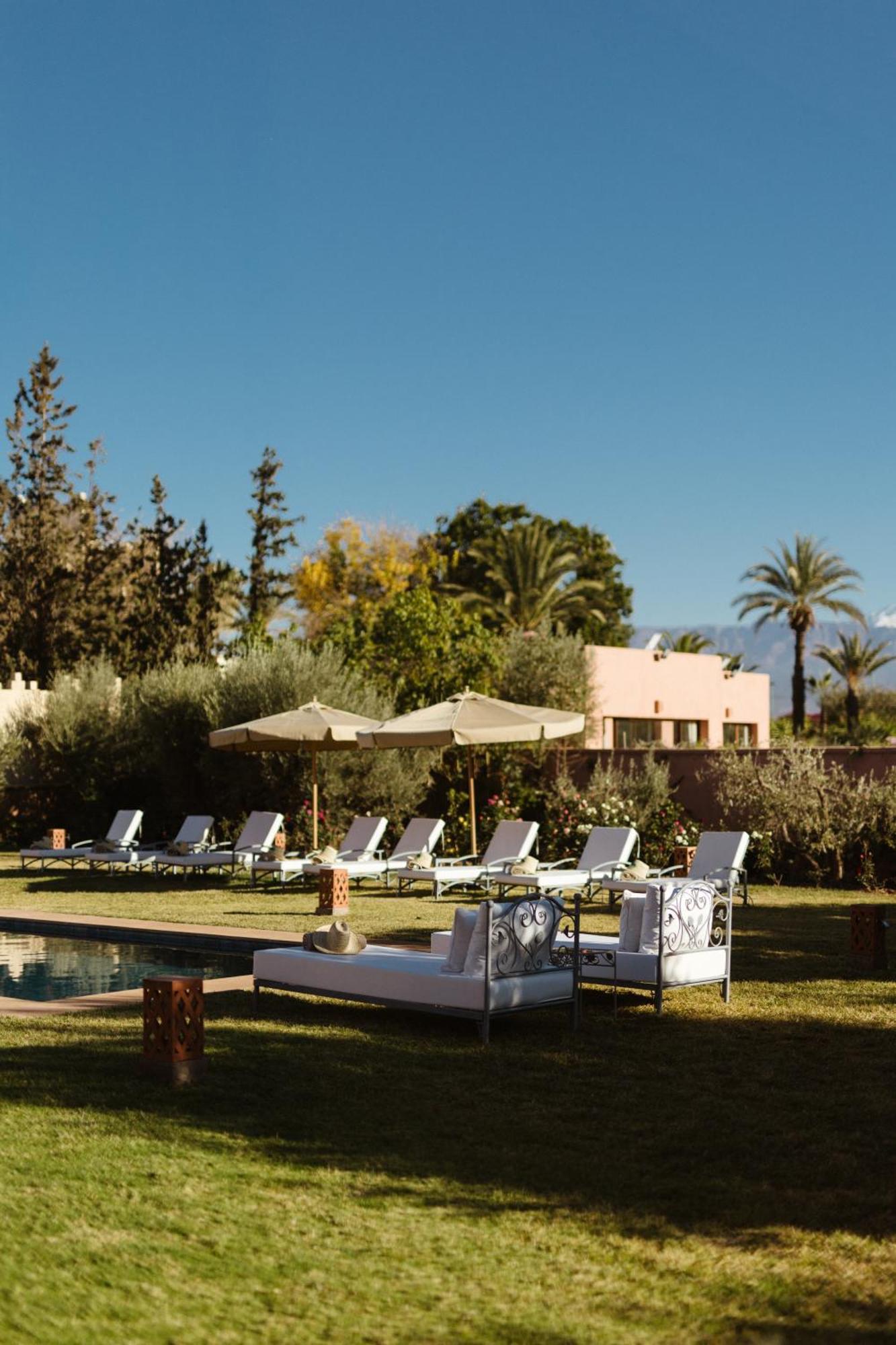 Les Roses By La Siredrah Hotell Ait Bou Zguia Eksteriør bilde