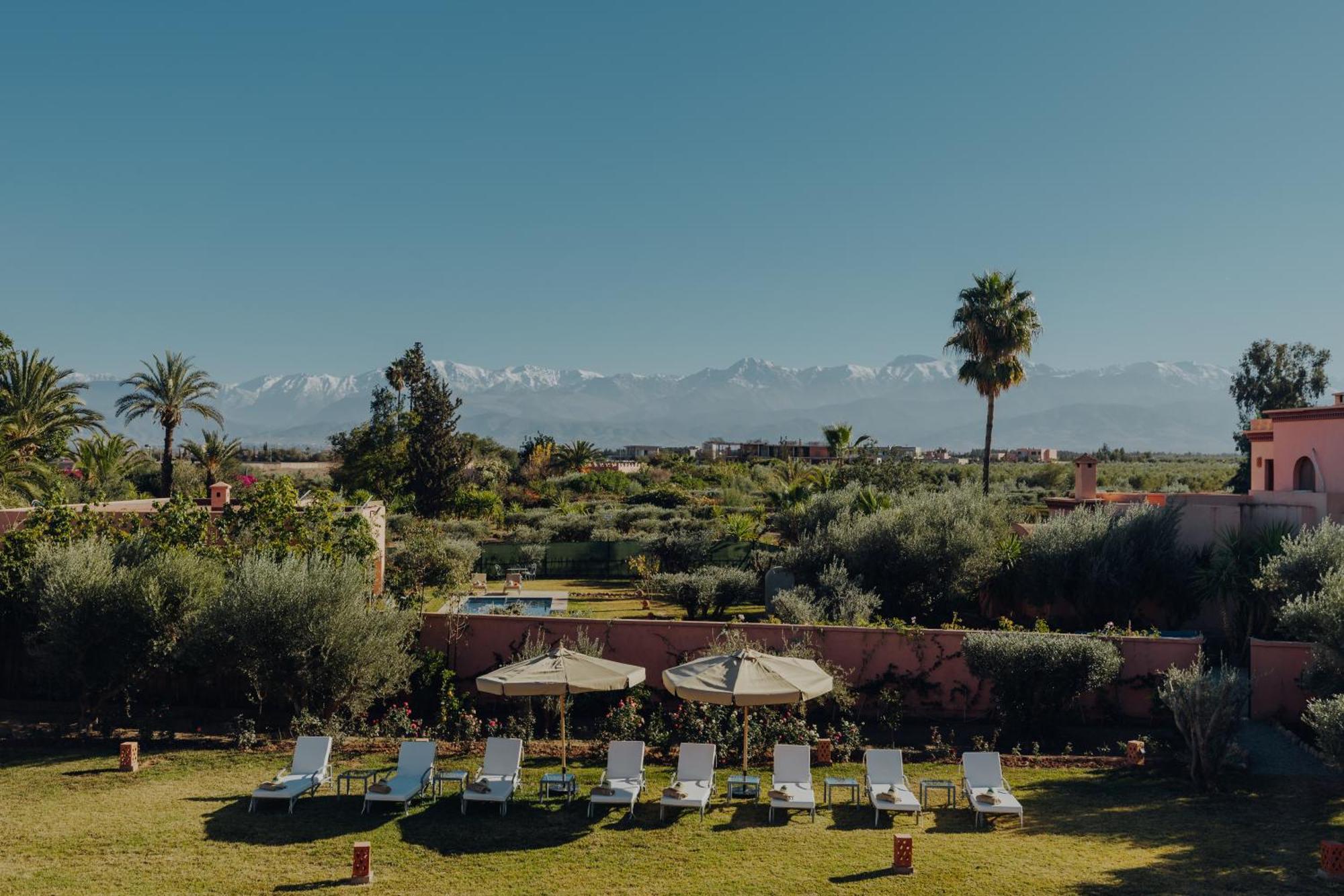 Les Roses By La Siredrah Hotell Ait Bou Zguia Eksteriør bilde